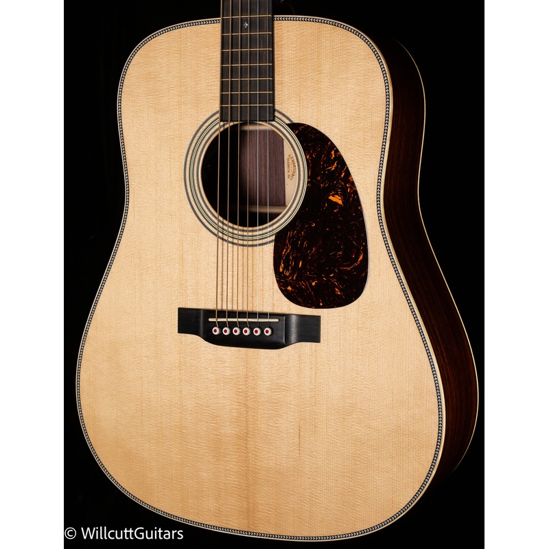 Martin D-28E Modern Deluxe (525)